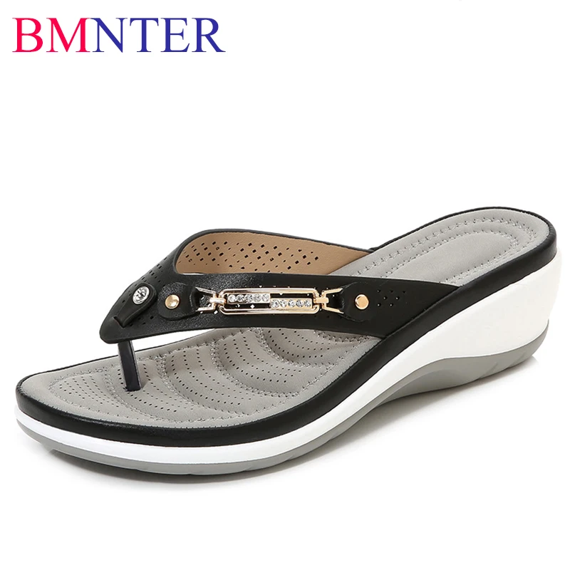 

Summer Women's Slippers 2023 Fashion Light Casual Metal Button Wedge Flip Flops Slides Socofy Plus Size Platform Beach Sandals