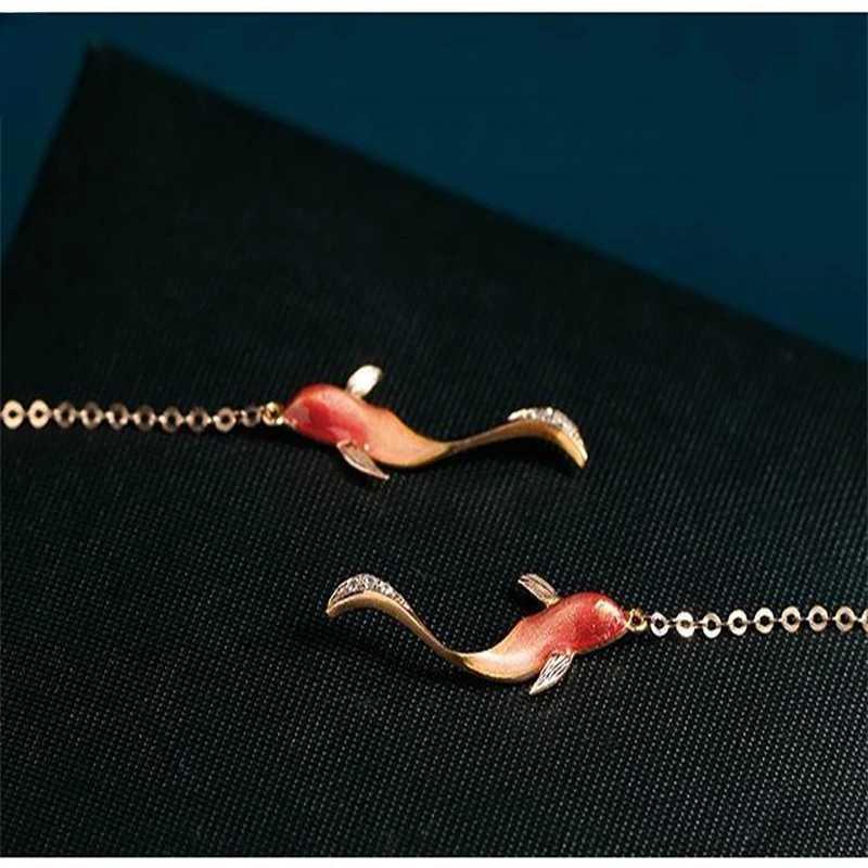 Изящные женские серьги-гвоздики в китайском стиле Изящные женские серьги-гвоздики в китайском стиле