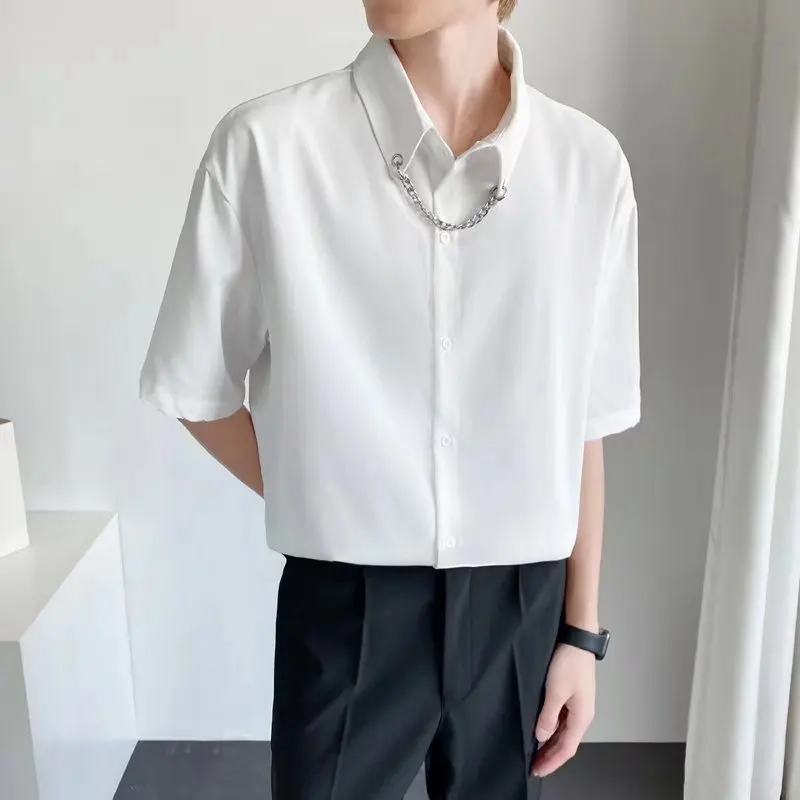 

2022 Summer Fashion Chain Decoration Shirts Men Short Sleeve Loose Casual Shirt Streetwear Social Oversized Shirt Men Clothing