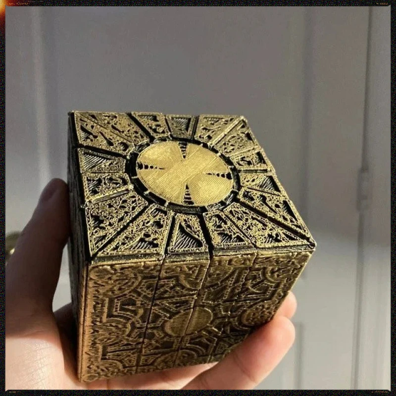 

1:1 Hellraiser Puzzle Box Moveable Lament Horror Terror Figures Film Serie Hellraiser Cube Fully Pinhead Prop Figurine Toy