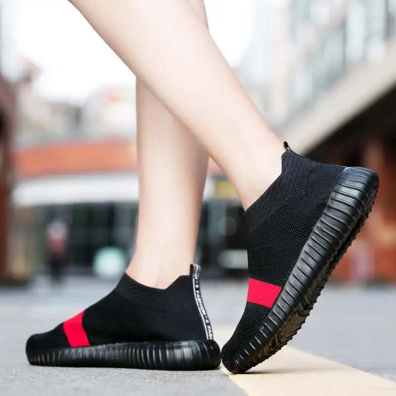 

Men's Sport Shoes Tilting Running Man Athlete Red Sports Shoes Children's Casual Sneakers Man Summer Children's Casual Tennis