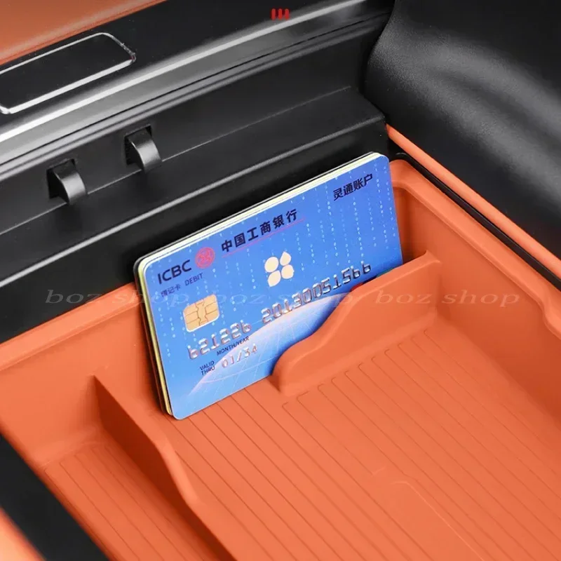 Ящик для хранения в подлокотнике ведущего Ideal LiXiang L6 силиконовые товары украшения