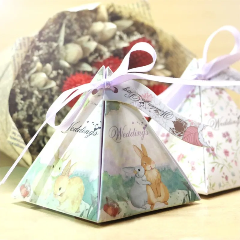 Favors Box Paper Gift Bag Packaging Box  For Guest Party Decoration Supplies Pyramid Cinderella Princess Party