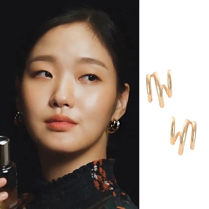 

Kim Go Eun The eternal monarch of Korean Drama Star same style Zheng Taiyi Retro Earrings for women girls