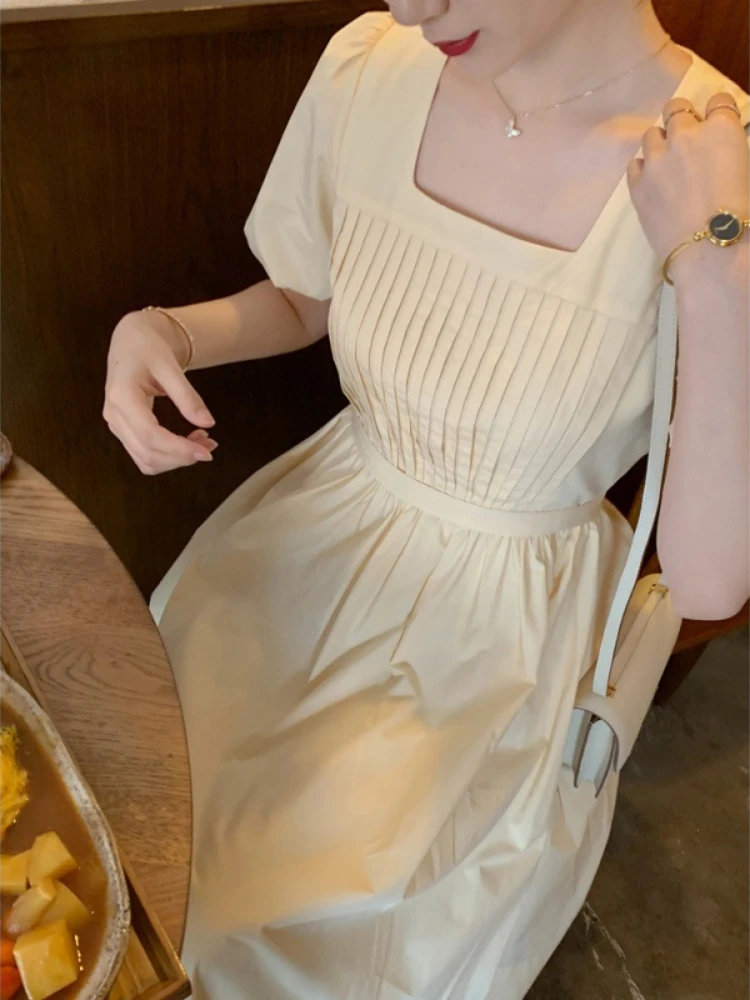 

TINT ERA Harajuku Ins French Retro Goose Yellow Square Collar Tea Break Bubble Sleeve Dress Female Waist 2021 New