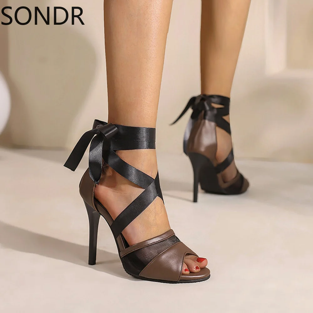 

Женские сетчатые туфли на шпильке с открытым носком, сандалии лента с бантом и S-образным ремешком, летняя обувь больших размеров 46 47 48, новин...