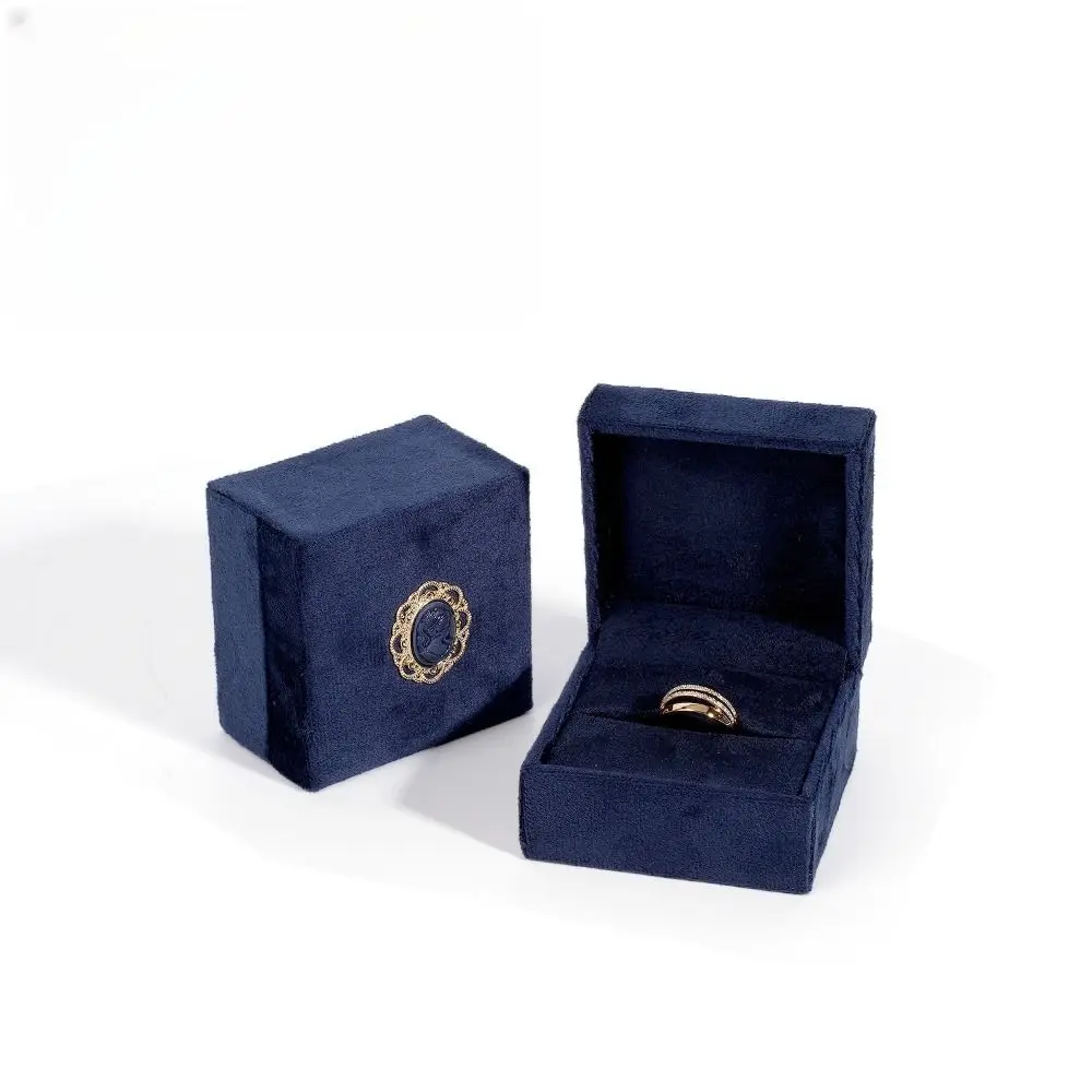 Текстурированная винтажная бархатная шкатулка для драгоценностей со стразами