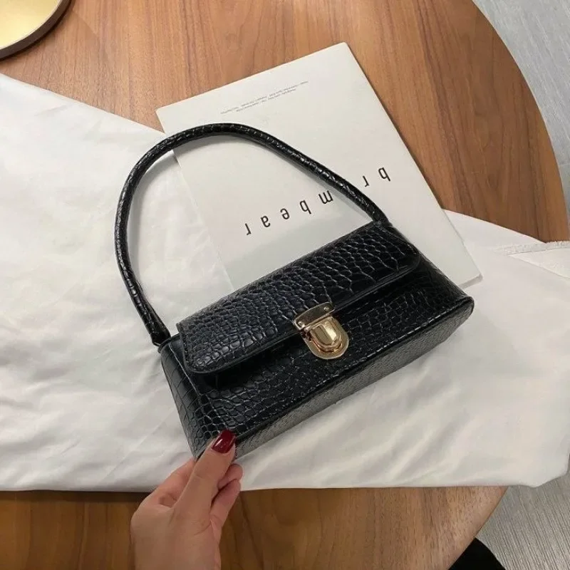 MBTI модная сумка на плечо для женщин однотонная повседневная маленькая из