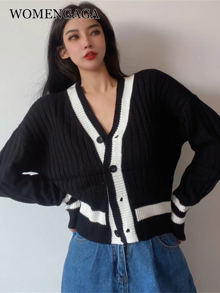 

Winter WOMENGAGA 2022 Autumn New College Style V-neck Single Breasted Casual Loose Sweater Korean Fashion Women Tops 4Z2B