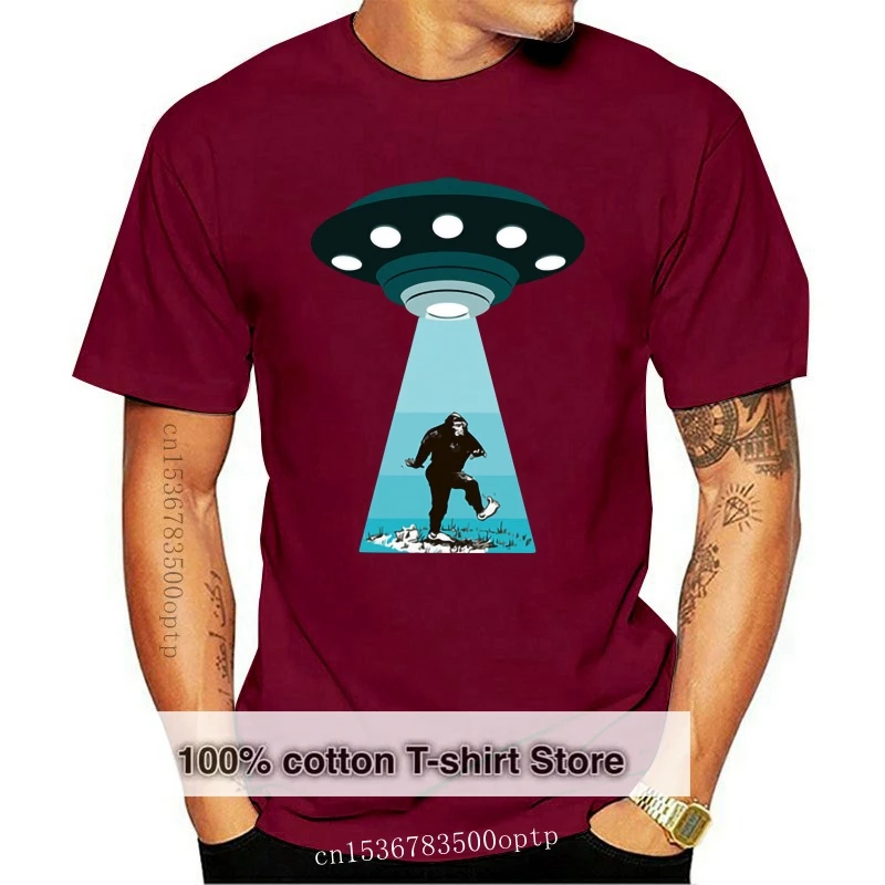 

New Bigfoot Alien Shirt Bigfoot T-Shirts Men Shirt Women Shirt Unisex Sizes Ufo Tee Outdoor Wear Tee Shirt