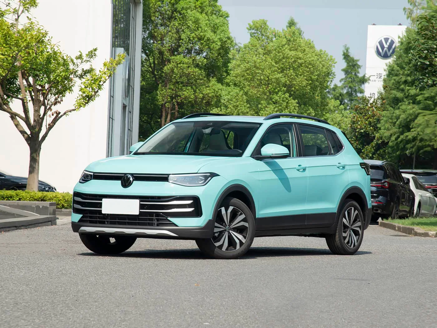 Электрический привод багажника для VW Tharu 2023+ с автоматическим индукционным открыванием задней двери, модернизация с датчиком открывания ногой. (art.: 3920dd1f2eec6) - 3920dd1f2eec6