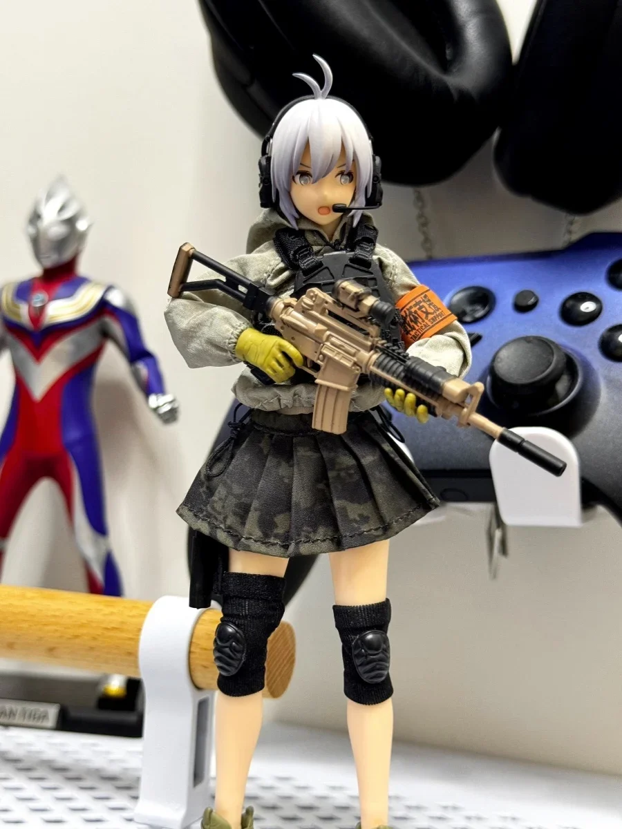 Масштаб 1/12 солдат M4a1 Φ для 6-дюймового гиноида (без рисунка)