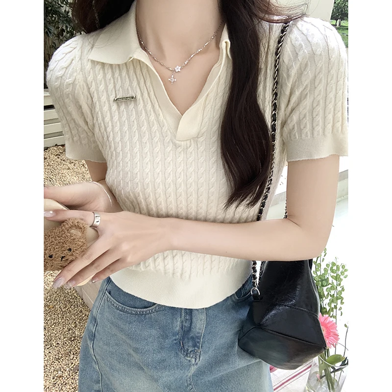 Женская трикотажная футболка с коротким рукавом и воротником-поло