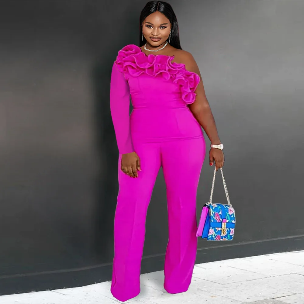 Женский однотонный комбинезон на одно плечо