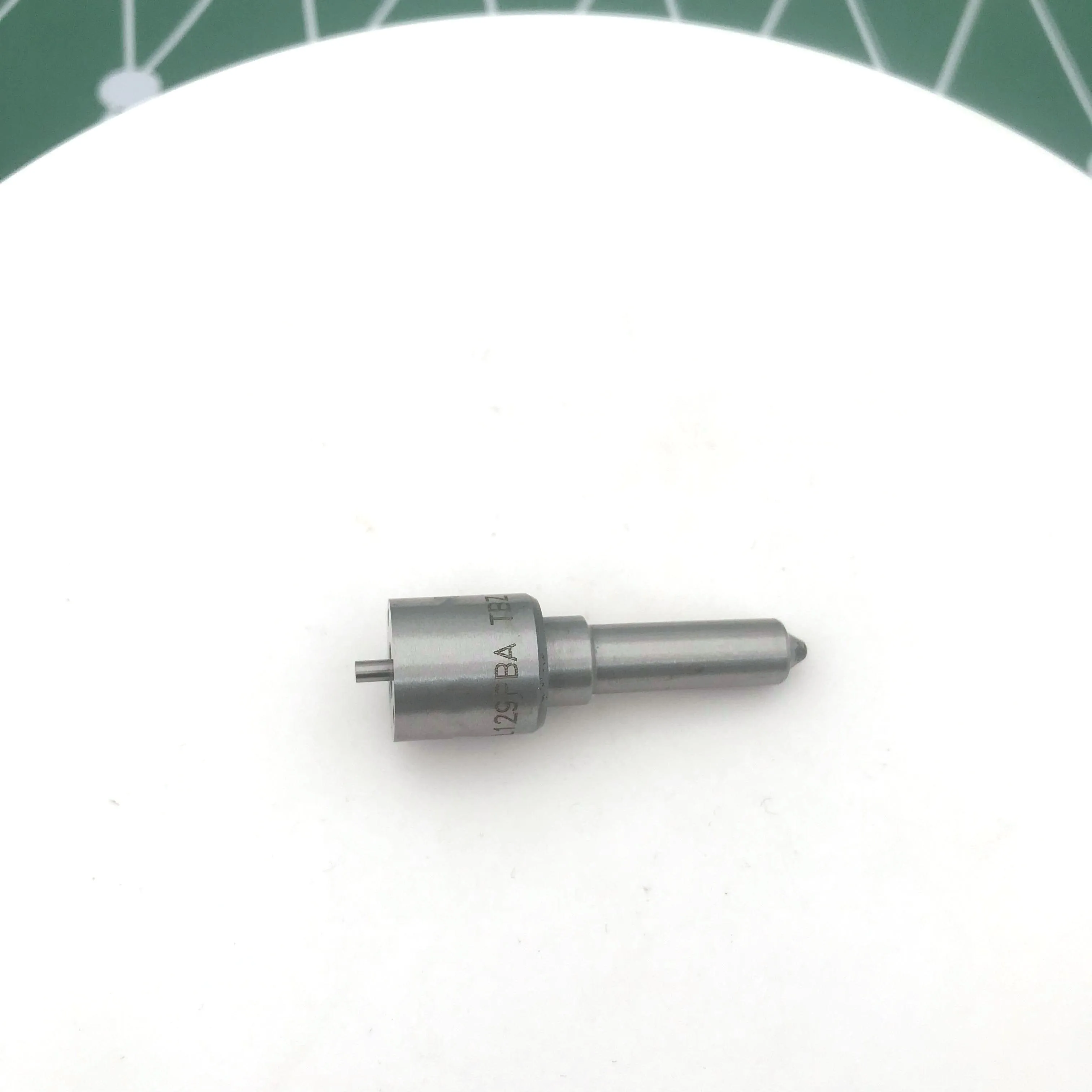 Высококачественный топливный инжектор DLLA140SN634 дизельные двигатели DLLA153SN995