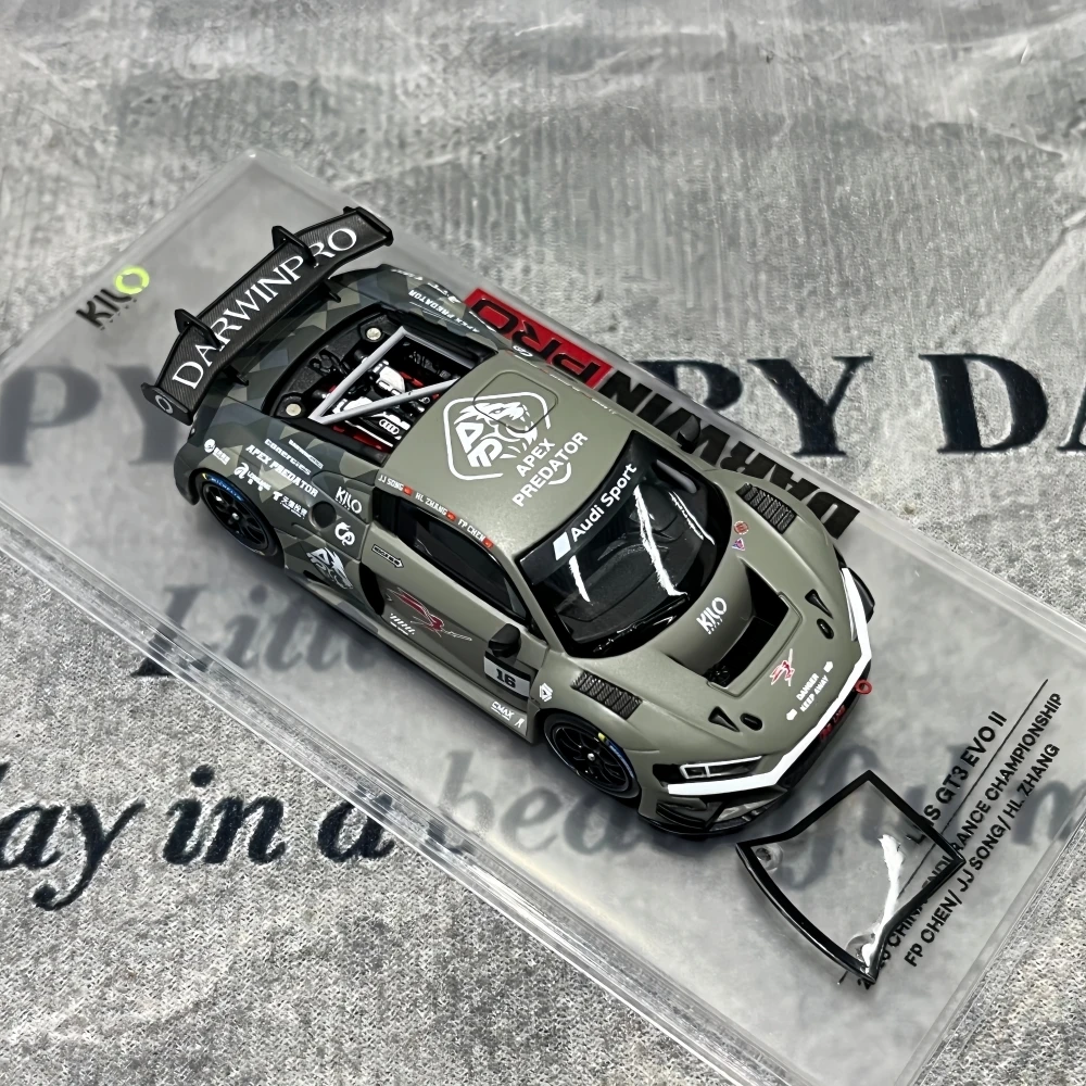 Фото В наличии: Коллекционная масштабная модель автомобиля Kiloworks 1/64 R8 lms GT3 EVO II. №2