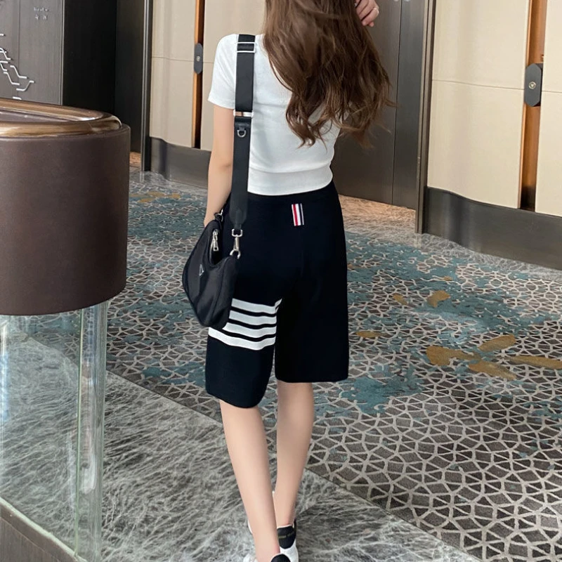 Casual Drawstring Shorts High Quality Summer Shorts Men and Women Four-bar Striped Baggy Korean Sports Shorts Hip Hop Streetwear