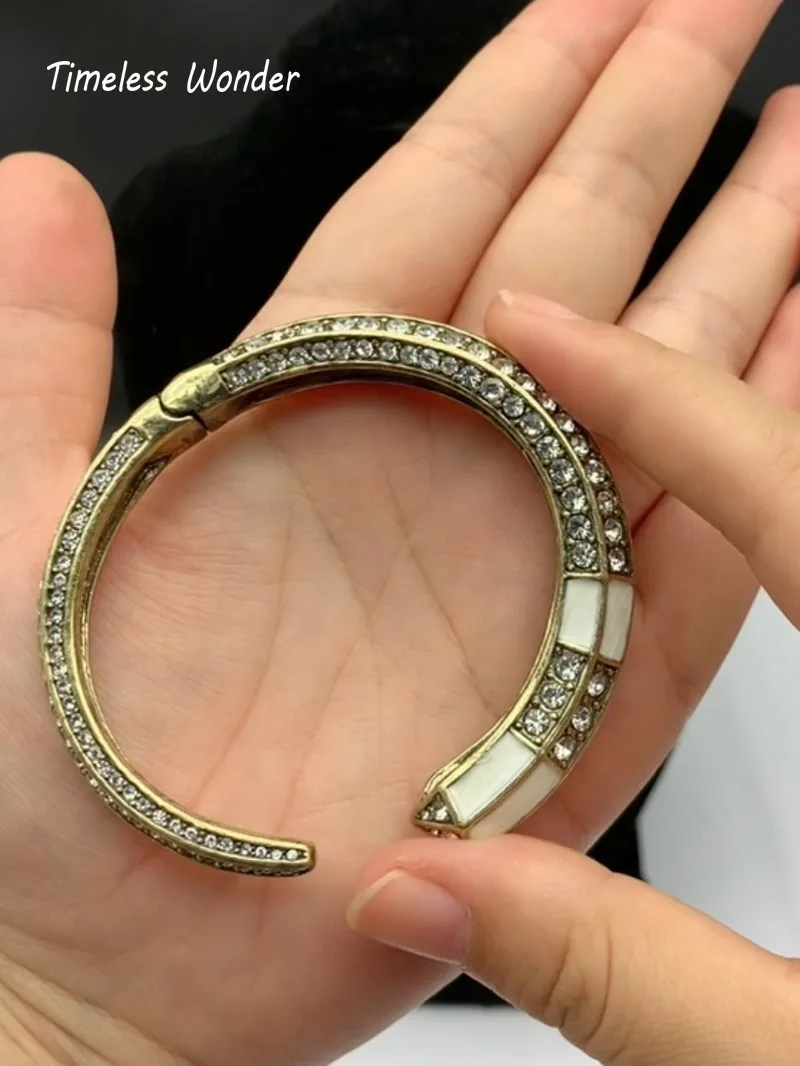 

Timeless Wonder Vintage Zircon Geo Hinged Cuff Bangles for Women Designer Jewelry Punk Goth Runway Luxury Top Trendy Rare 4526