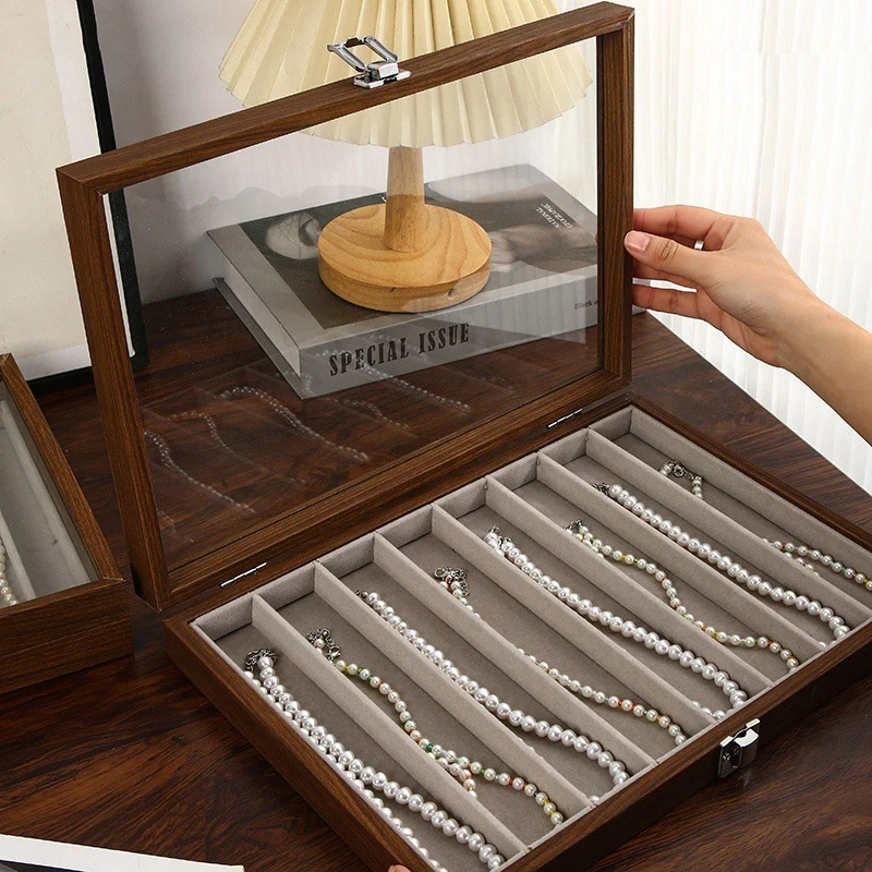 Деревянная шкатулка для ювелирных изделий с крышкой