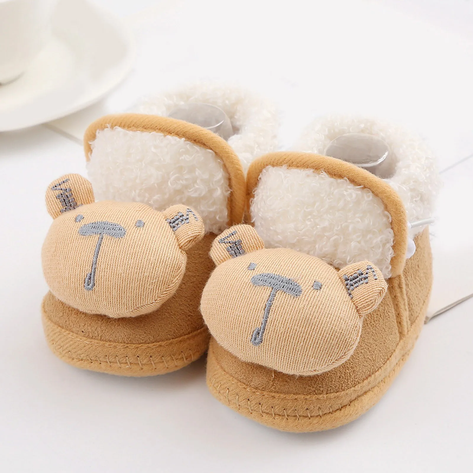 

Cute Cartoon Rabbit Baby Shoes Thick Warm Newborn Shoes Non-slip Soft Sole Plush Baby Girls Infant Kids First Walkers Winter