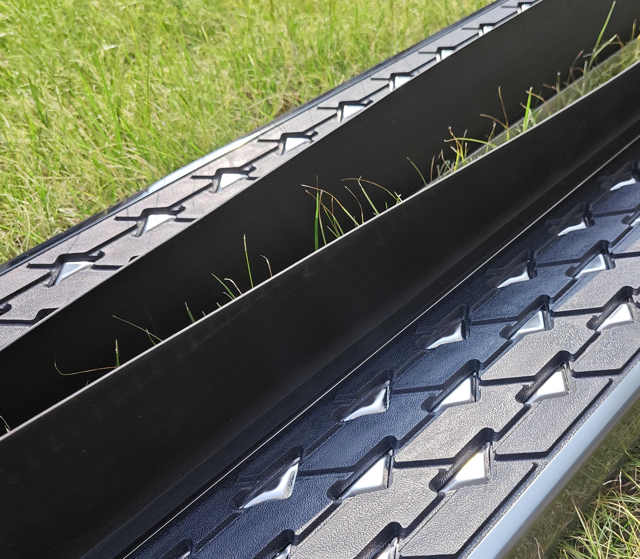 Фото 2 шт. подножки для VW Volkswagen Teramont 2017-2024, боковые ступеньки, полный комплект Nerf Bar, черная металлическая отделка №5