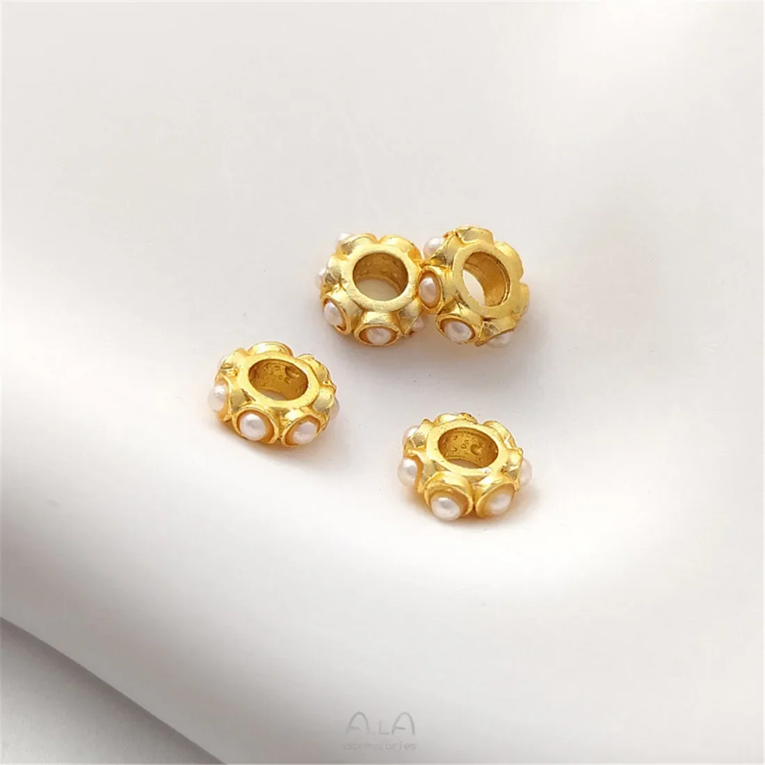 Медная матовая золотая инкрустация в форме цветка с имитацией жемчуга бусины для