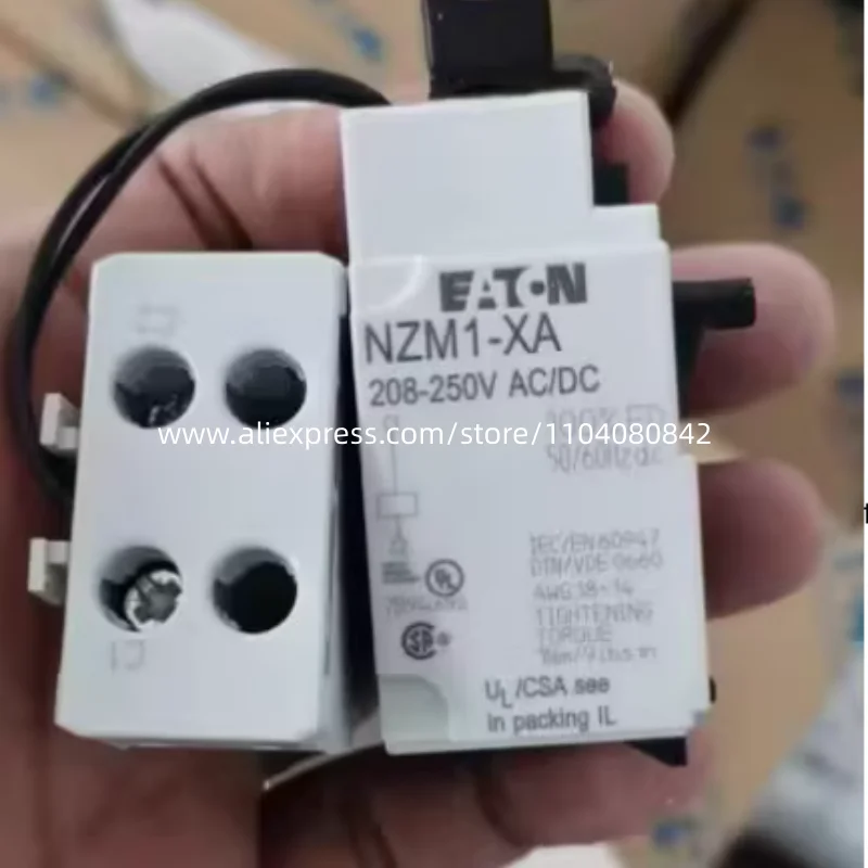 Новая оригинальная шунт-катушка EA MCCB NZM1-XA208-250ACDC (art.: 3920dba0aace0) - 3920dba0aace0