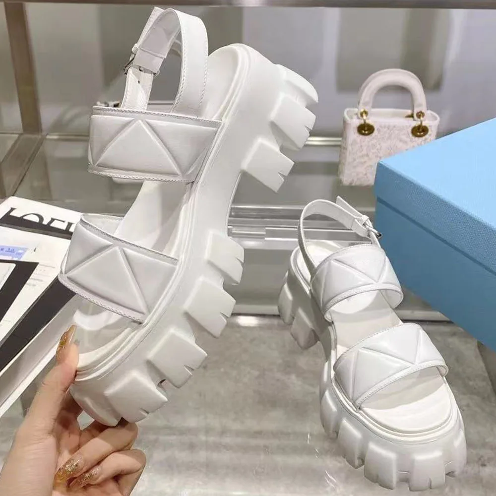 

Dropship Summer 2023 New Square Heeled Chunky Sandals Women Shoes Fashion Trendy Leisure Rubber Platform Sandal Walking Comfy