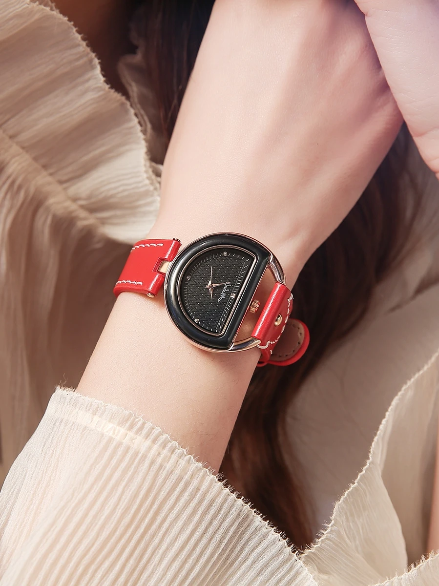 

Simple Temperament Watch New Thin Belt Small Women's Elegant Fashion Clock