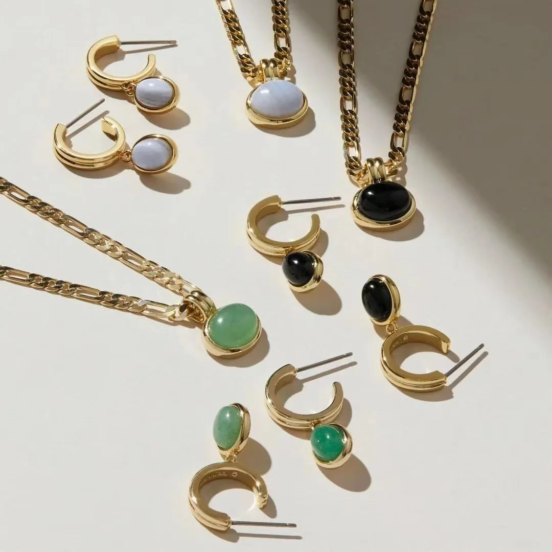 

Vintage Oval Green Aventurine Natural Stone Stainless Steel Plated Gold Chain Necklace Simple Design Metal Jewelry for Women Gir