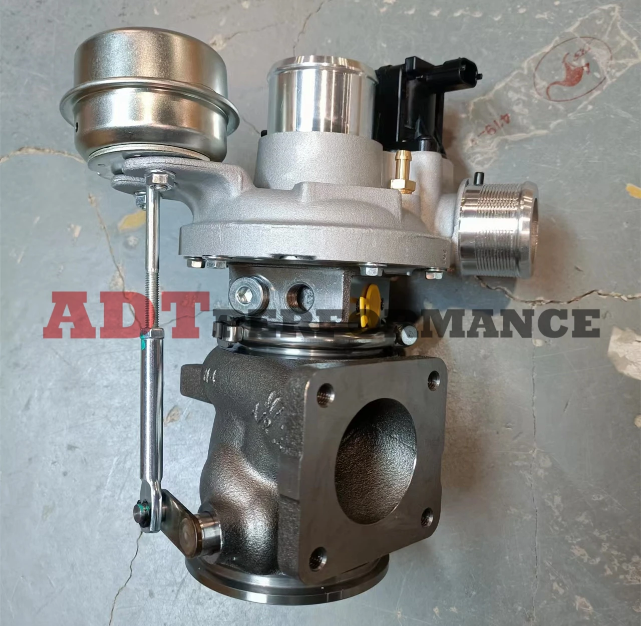 

MGT1446Z GT1446Z 799502 811311 Turbine 788195 55231115 55222266 Turbocharger for Alfa-Romeo Gielietta 1.4 TB 16V MultiAir 125 Kw