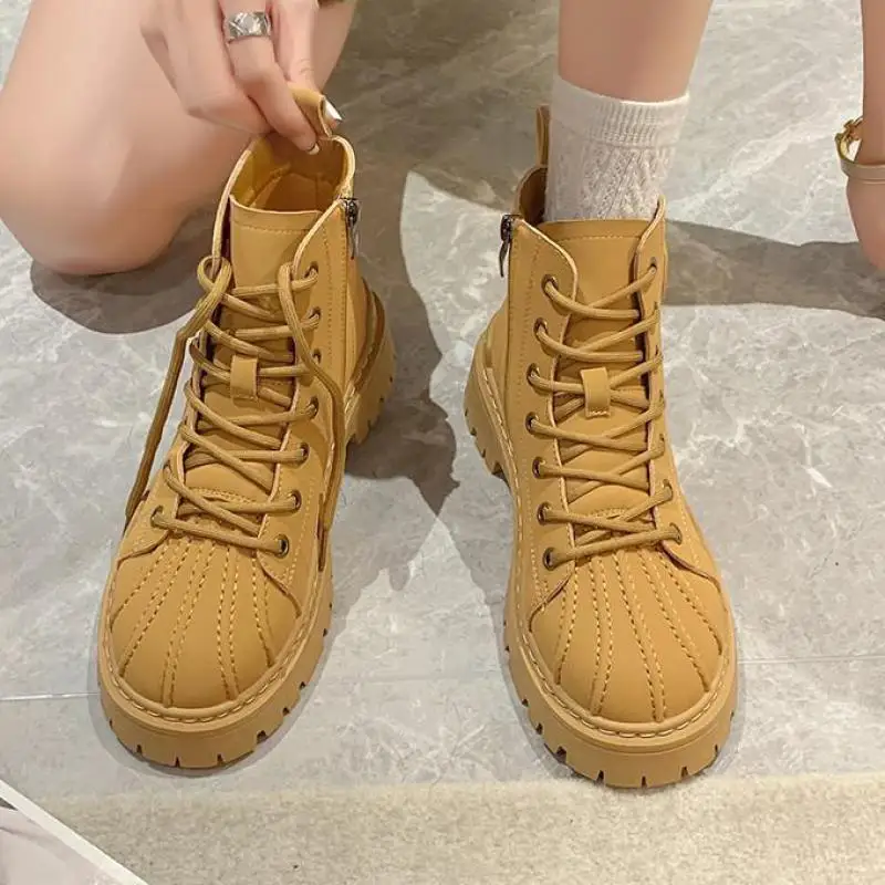 

Новинка 2022, кожаная женская обувь, осенне-зимние ботильоны на платформе, женская уличная обувь в британском стиле Ytmtloy Bota Muje