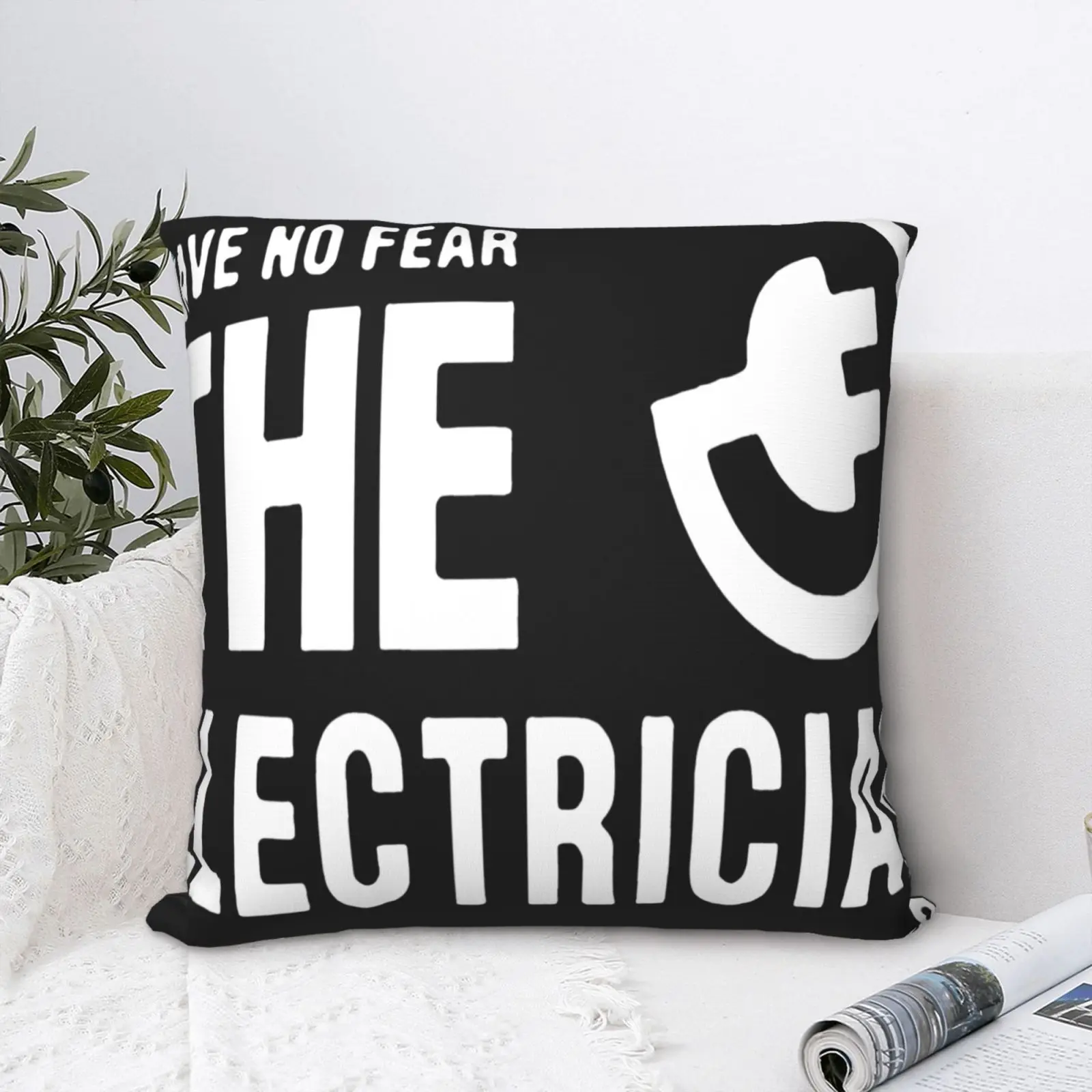 

Черная подушка-чехол с рисунком электрика, для гостиной, спальни, аниме подушка