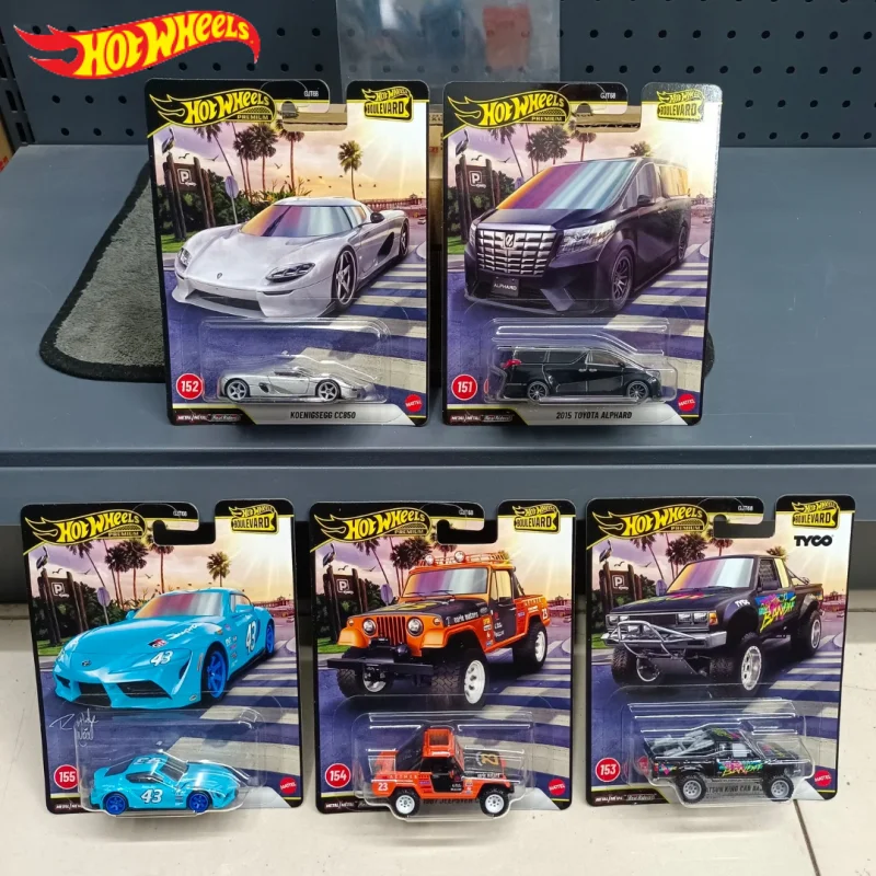 Фото Модель автомобиля Hot Wheels GJT68 Boulevard Premium Series: Toyota GR Supra, Darsun King Cab, Toyota Alphard, Jeepster Commando, Koenigsegg №1