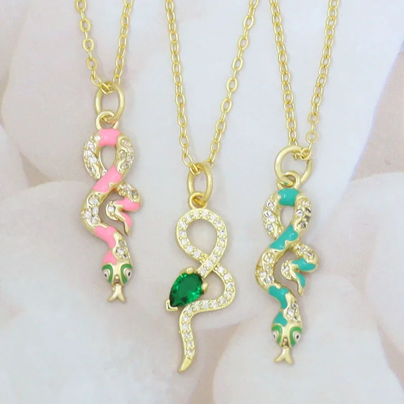 

Goth Pendants Necklaces Drop Snake Grunge Jewelry for Women Multicolor Color Animal Snake Necklace with Crystals Birthday Gift