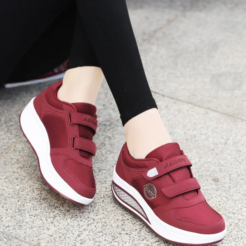 Women's Swing Sneakers Wedge Platform Toning Sports Shoes for Woman Breathable Slimming Fitness Rocking Mom Thick Sole