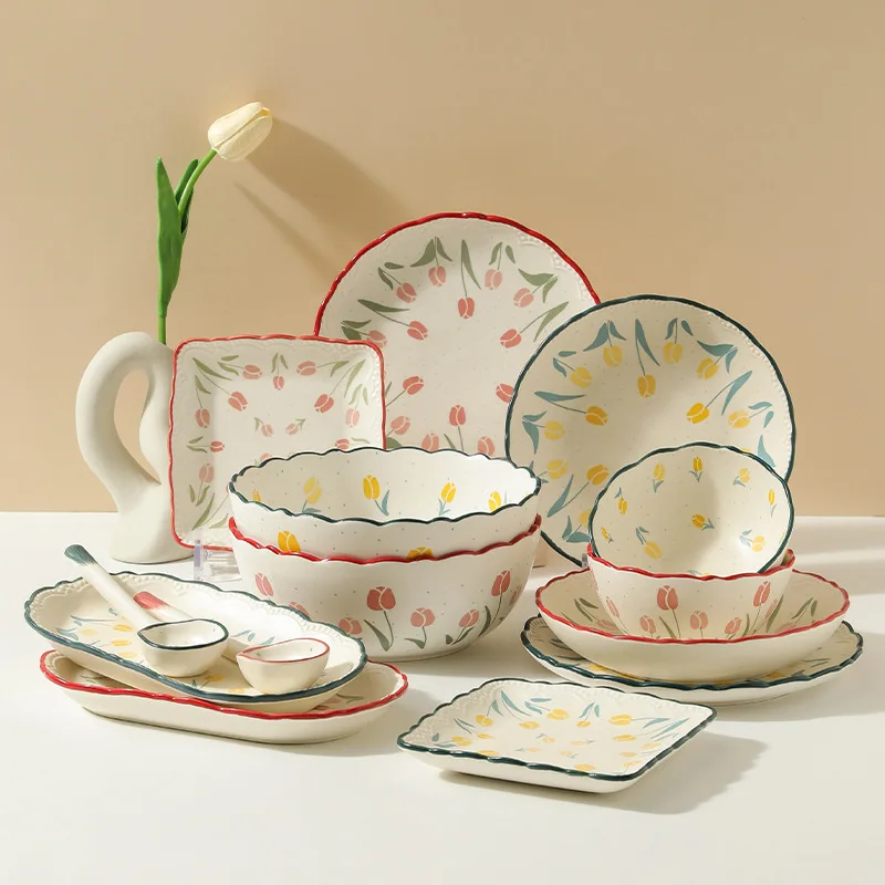 

Underglaze color ceramic tableware cute tulip dish set can be microwaved home rice bowl disc square plate set