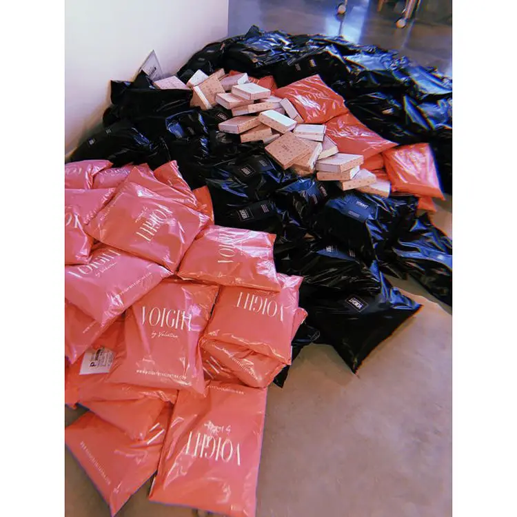 Многоцветная курьерская посылка с логотипом на заказ полиэтиленовый пакет для