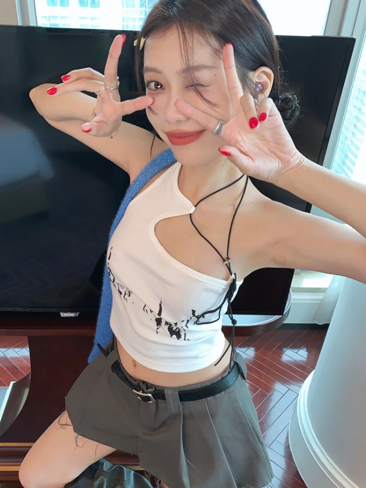 

Sweet Fashion Bandage Slim Tanks Hollow Out Harajuku Basic Y2k Aesthetic Women Crop Tops 2023 Summer Sexy Bandage Lolita Tank To