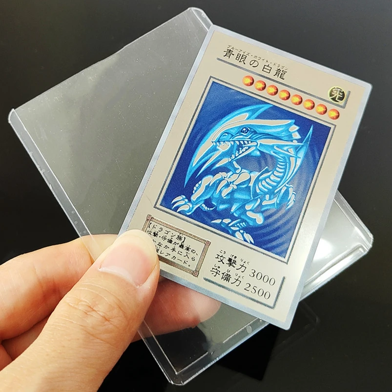Железная карточка Yugioh с рукавами яркие голубые глаза темные Волшебные обелиски