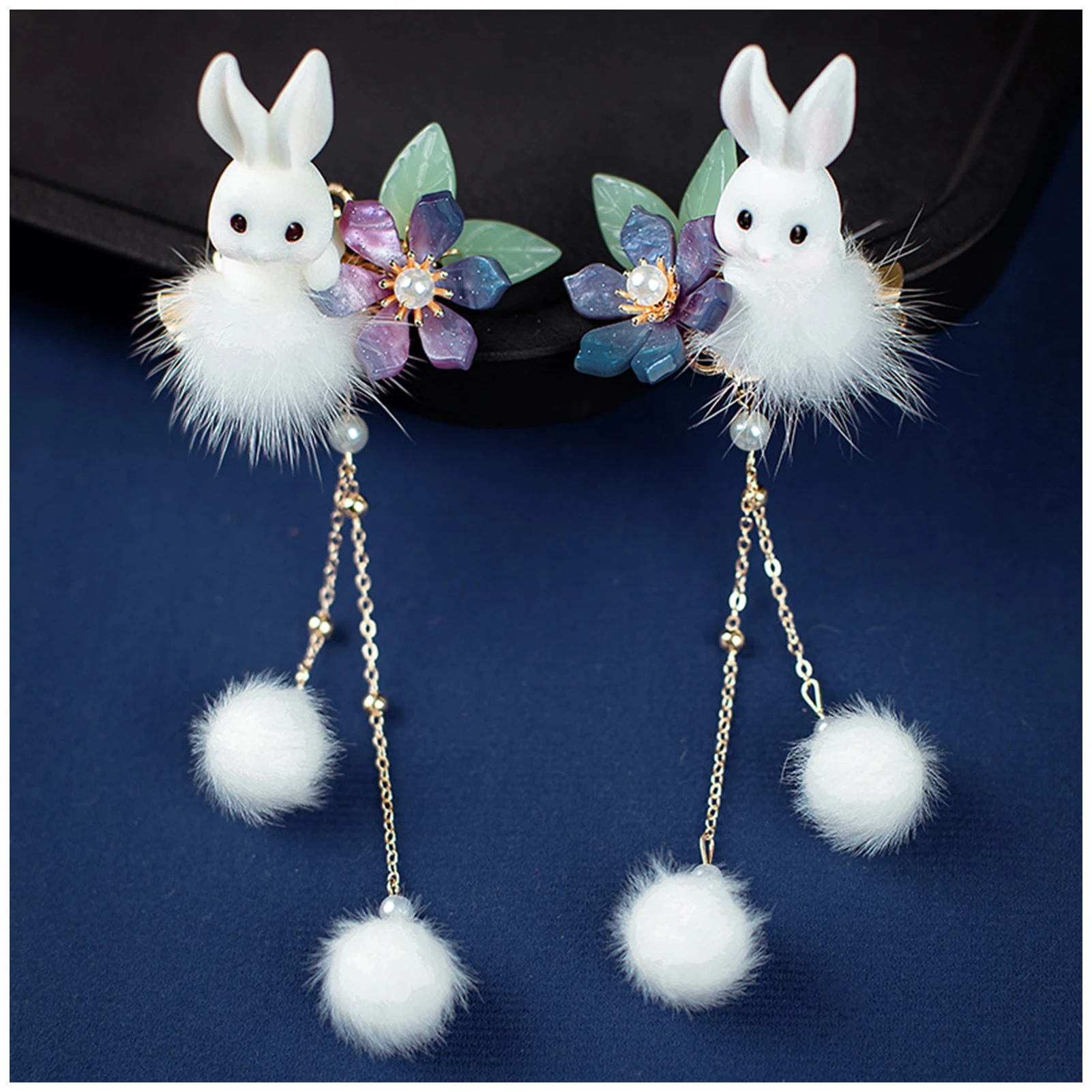 

Chinese Hair Edge Clips Pair Hairpin Nonslip Fringed Ball Headwear with Rabbit for Masquerade Theme Party Newly