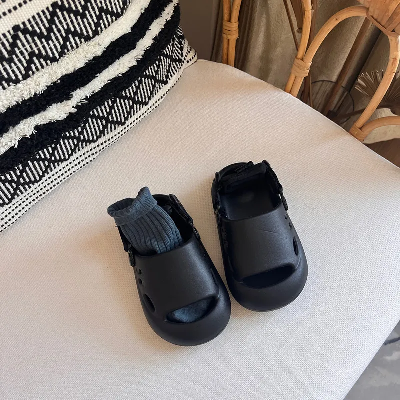 Новинка лета 2024 детская обувь Нескользящие сандалии для мальчиков и девочек