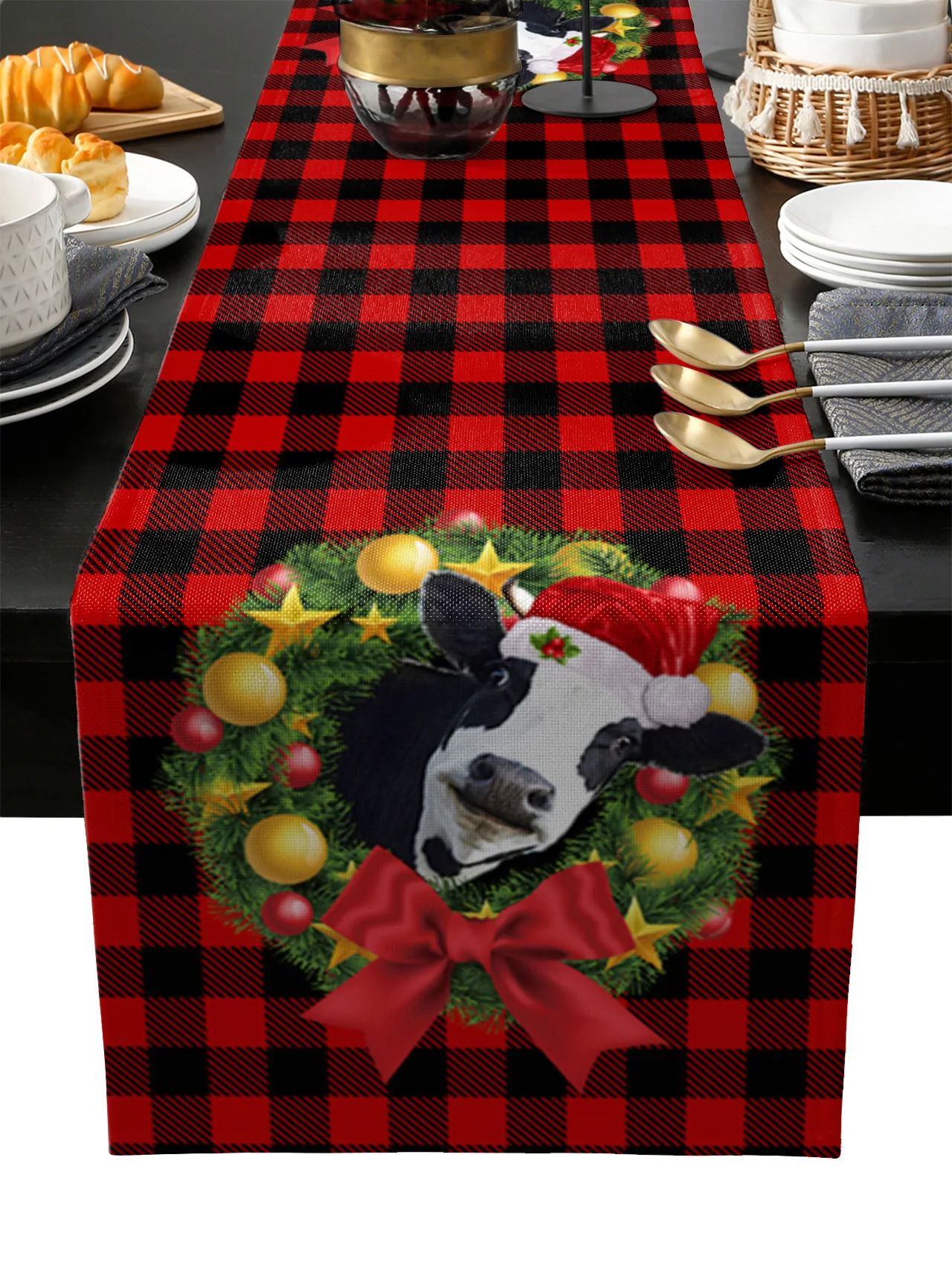 

Christmas Wreath Cows Table Runner Wedding Festival Table Decoration Home Decor Kitchen Table Runners Placemats