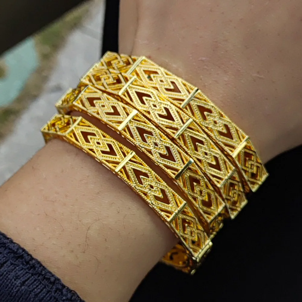 

24k 4pcs/Lot Gold Plated Bracelets Bangles Holiday Gifts Party Wedding Jewelry For Women Bridal