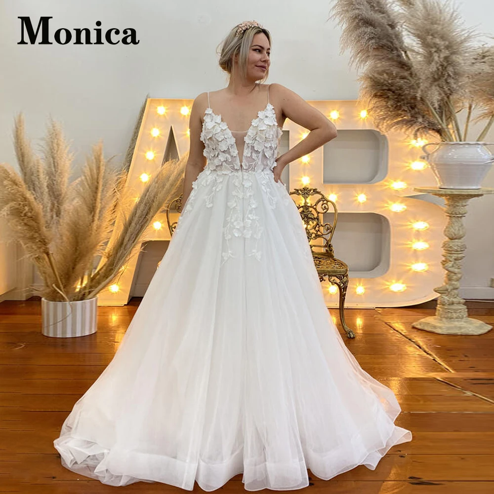 

MONICA Simple V-Neck Wedding Dresses For Women A-LINE Spaghetti Straps Tulle Sleeveless Backless Court Train Robe De Mariée
