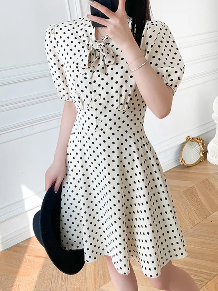 

Женское платье в горошек, мини-платье с бантом на воротнике и коротким рукавом, весна-лето 2022