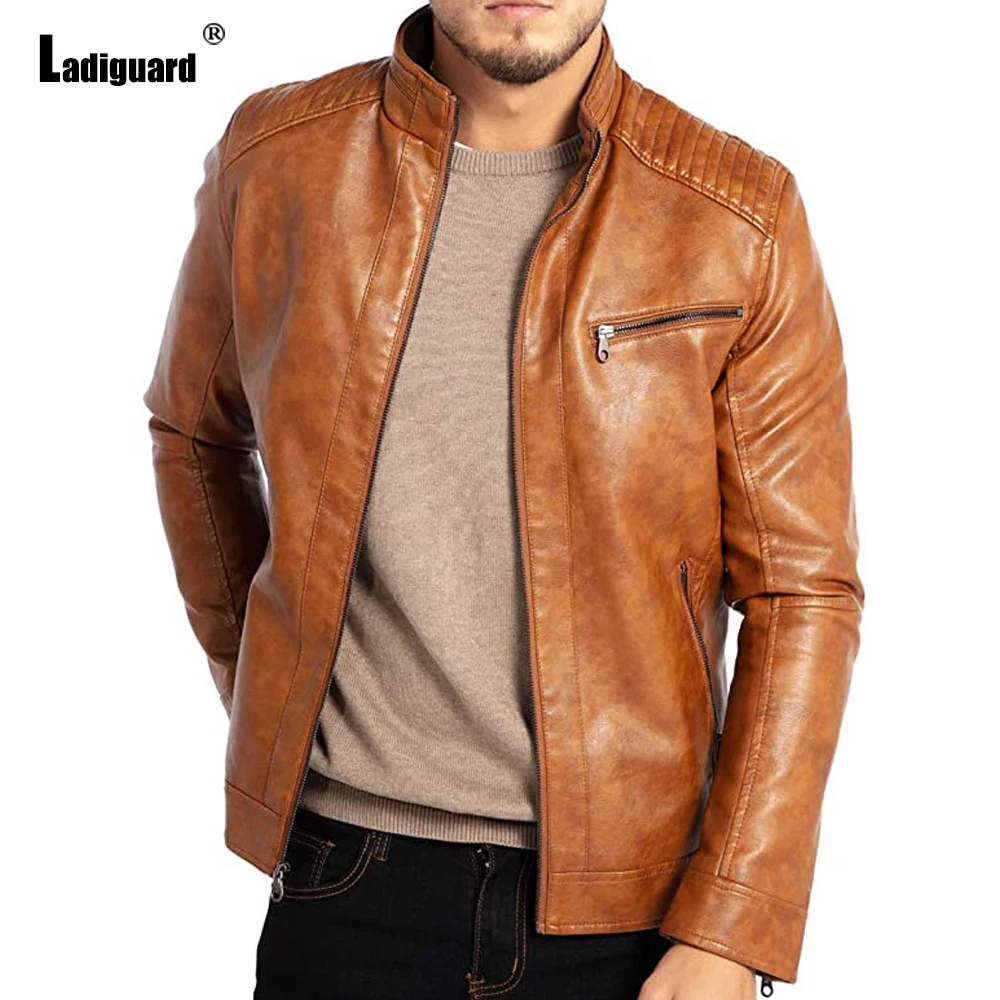 2022 Sexy Faux Pu Leather Jackets Mens Fashion Zipper Up Leather Coats Autumn Biker Jacket Plus Size 4XL 5XL Men Tops Outerwear