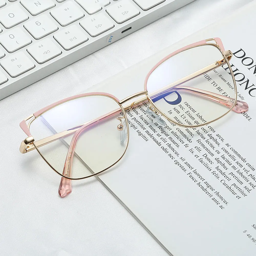 

Stylish Full Frame Anti-Blue Light Glasses with Silicone Nose Pads Flat Lens Functional Eyeglasses Flexible Metal Temple PR Sale
