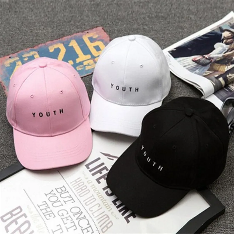 

2023 Fashion YOUTH Hat Snapback Women Cap Women Men Summer Cotton Cap Women Letter Solid Adult Baseball Cap Black White