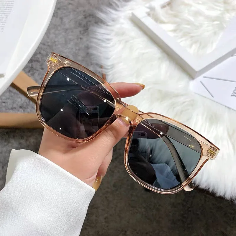 

Summer Square Sunglasses Ladies Fashion Sunglasses Vintage Toned Goggles Protection Street women Eyewear UV400 Gafas De Sol